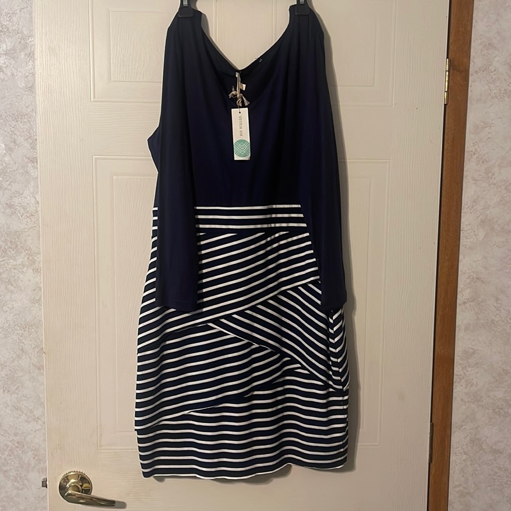 Mystree navy and striped dress, NWT, size large